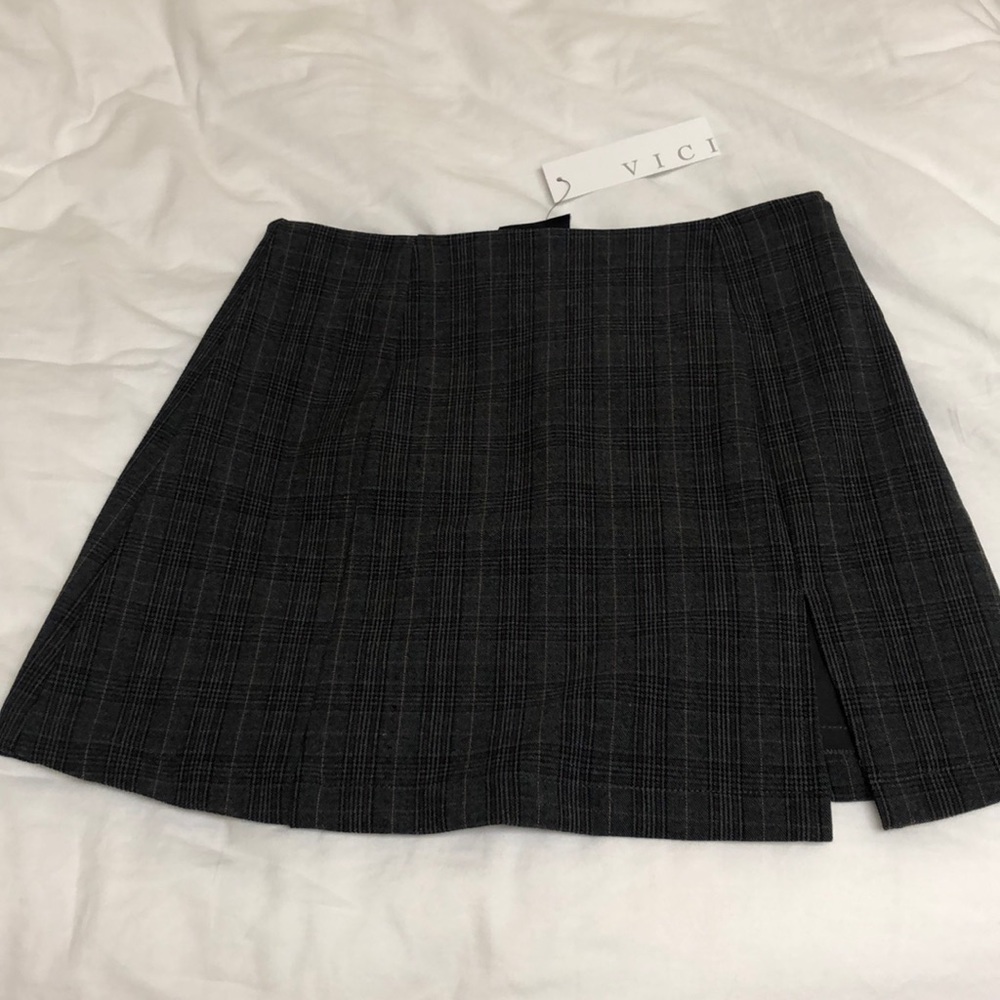 VICI Dolls Plaid Mini Skirt (BRAND NEW!!) - Picture 1 of 2